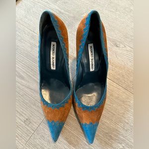 Manolo Blahnik pumps 37
